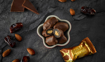 Milk Chocolate Date & Almond