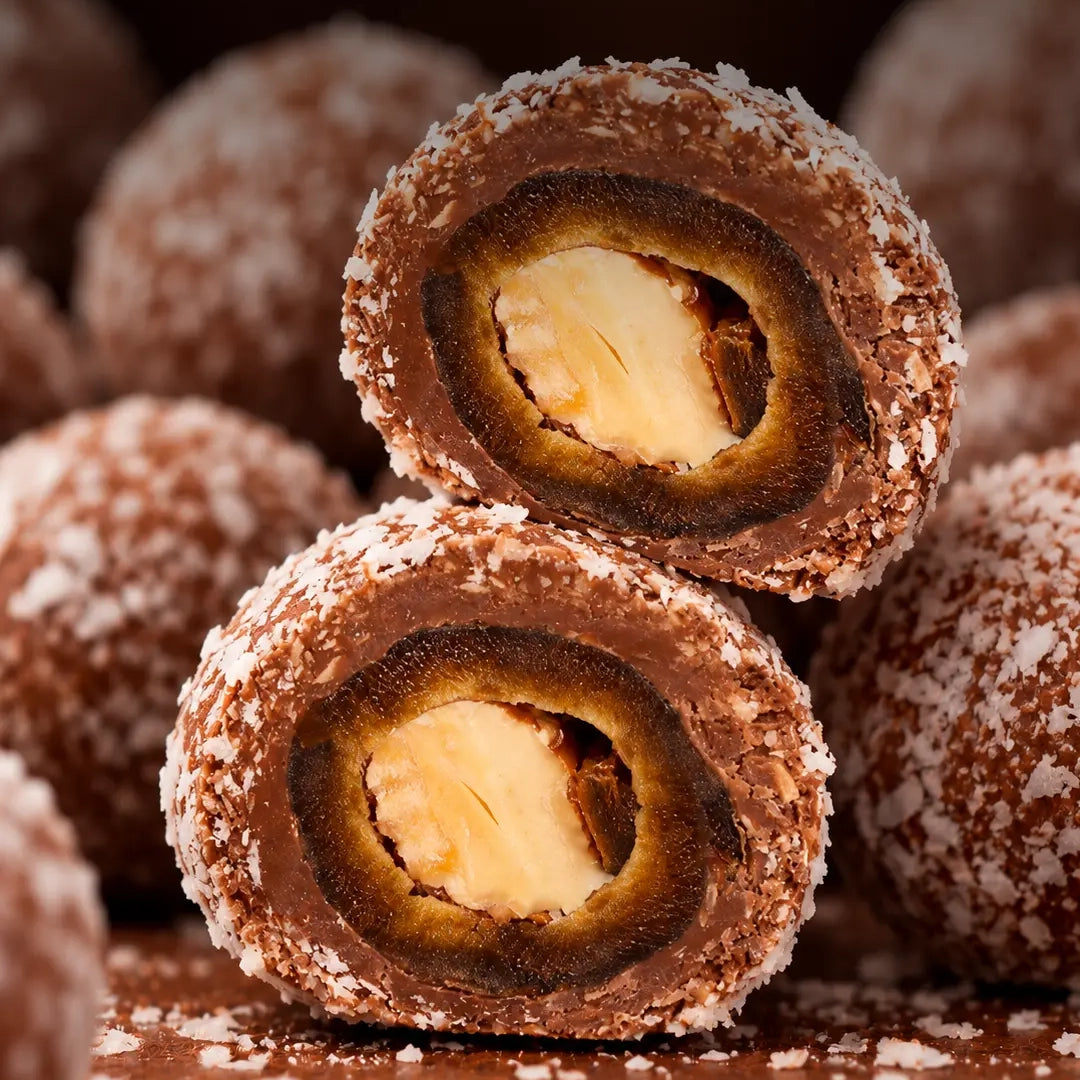 Dattel mit Kokosschokolade & Mandel